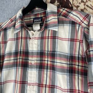 Patagonia Shirt Mens Medium White Plaid Organic Cotton Short Sleeve Button Up